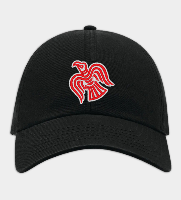 Cappellino ricamato con motivo Corvo Vichingo